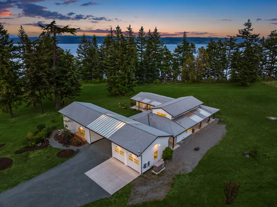 1035 Susan Street, Coupeville, WA 98239 - #2