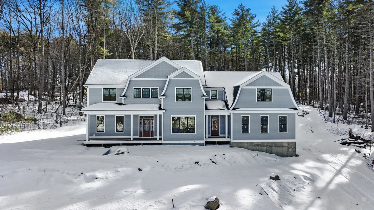 37 Lincoln Street, Hopkinton, MA 01748 - Image #1