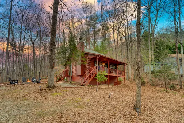 80 Treetop Lane, Blairsville, GA 30512