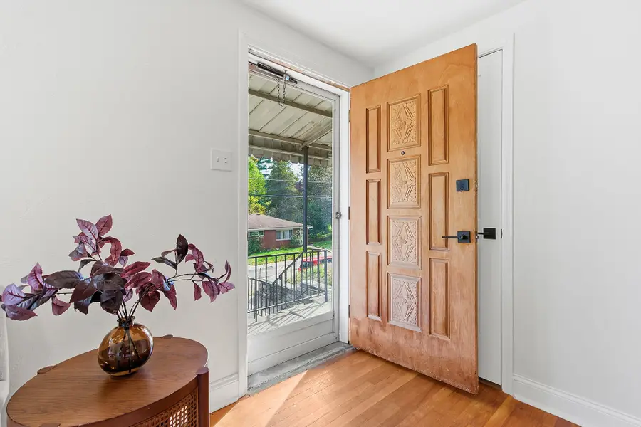 3332 Waltham Ave, Dormont, PA 15216 - Image #3