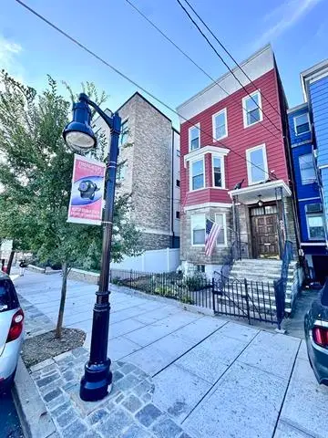 809 Palisade Ave , 1, Union City, NJ 07087