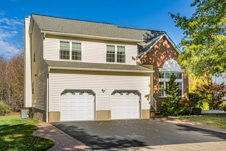 13 Setter Pl, Kendall Park, NJ 08824 - Image #2