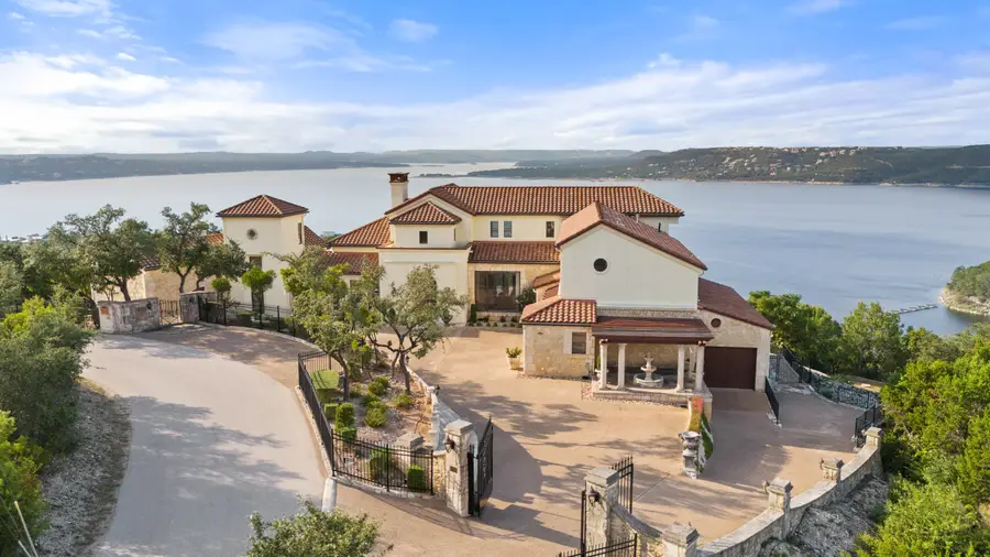 12600 Lyndon Dr, Austin, TX 78732 - #2