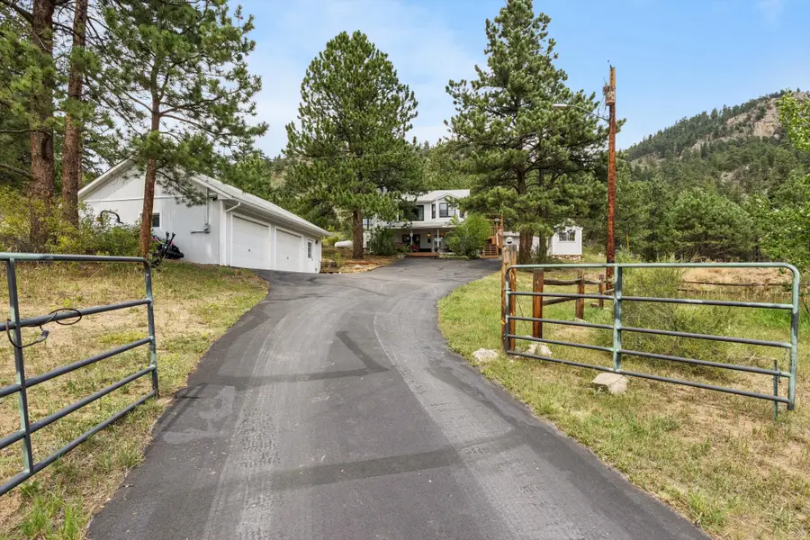 225 Hell Canyon Rd, Estes Park, CO 80517 - #2