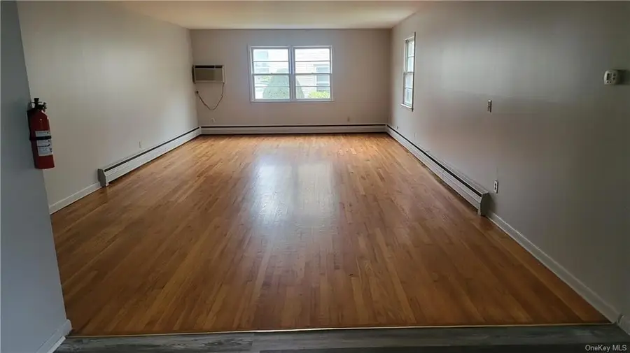 96 S Hamilton Street #E2, Poughkeepsie, NY 12601 - #3