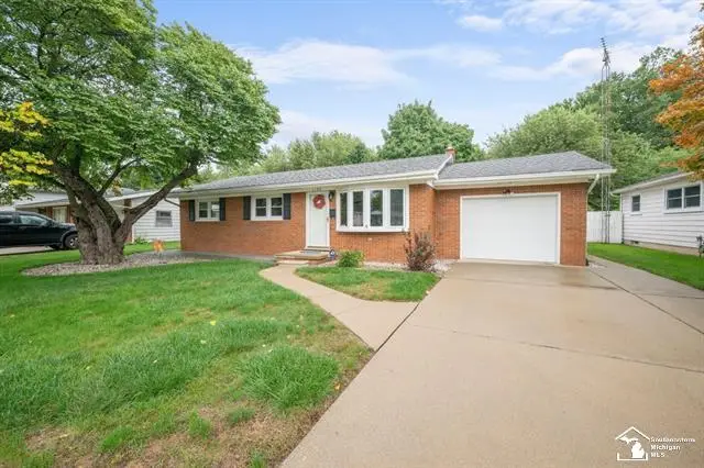 1136 Lavender, Monroe, MI 48162 - #3