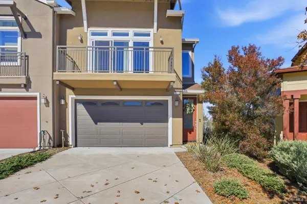 526 Jade Street, Petaluma, CA 94952