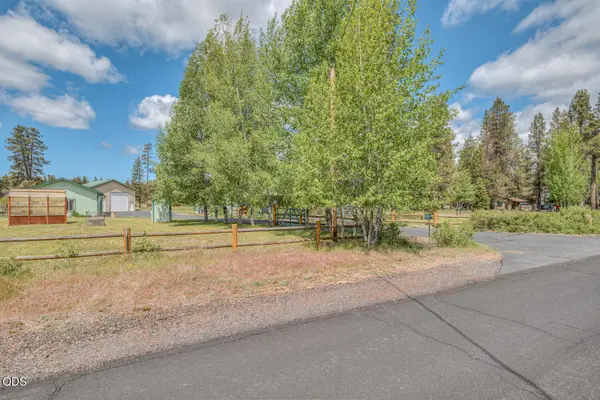 53939 Pine Grove Rd, LaPine, OR 97739