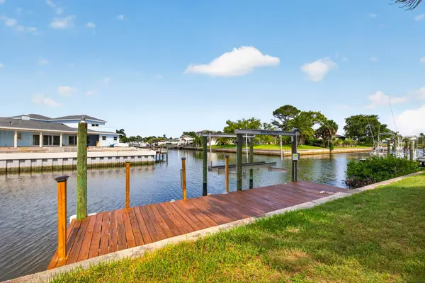 4623 Bay Crest Drive, TAMPA, FL 33615