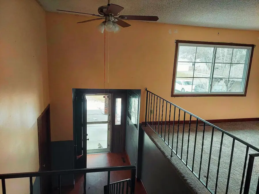 94 108th Avenue NW, Coon Rapids, MN 55448 - #3