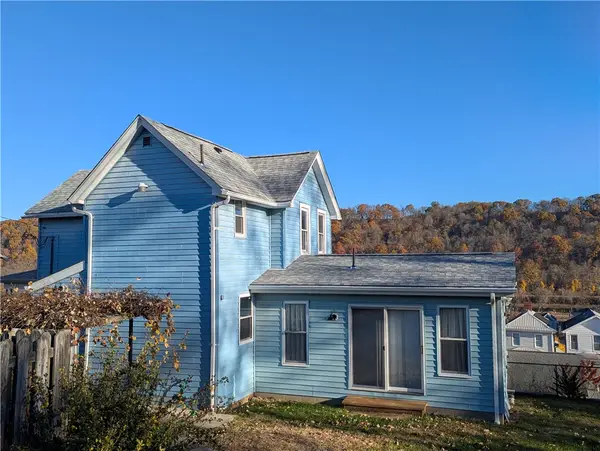 511 West St, Monongahela, PA 15063