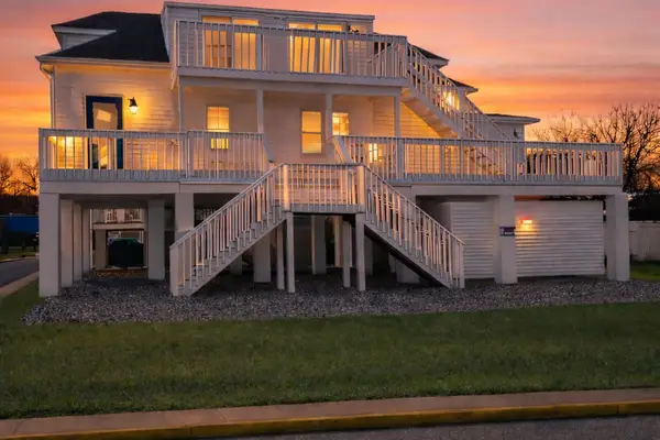 52 Washington Avenue, Highlands, NJ 07732