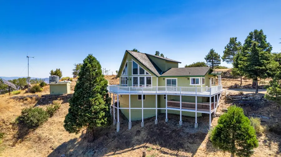 17075 Matterhorn Drive, Tehachapi, CA 93561 - #2