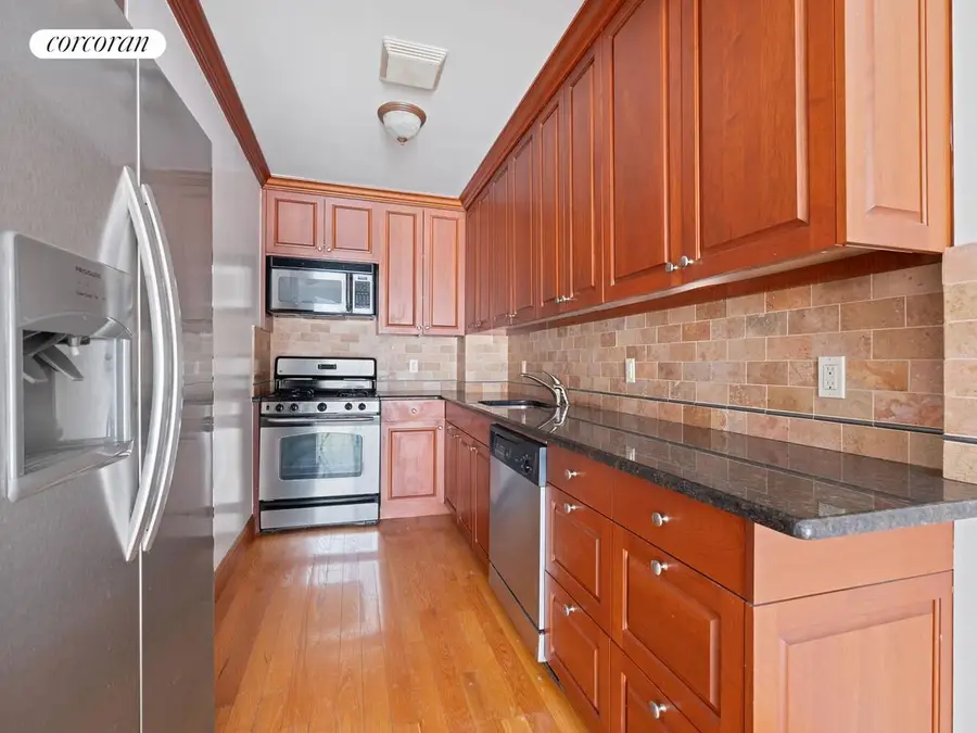 216 Calyer Street #4A, Brooklyn, NY 11222 - #3