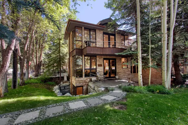 736 W Smuggler Street #B, Aspen, CO 81611