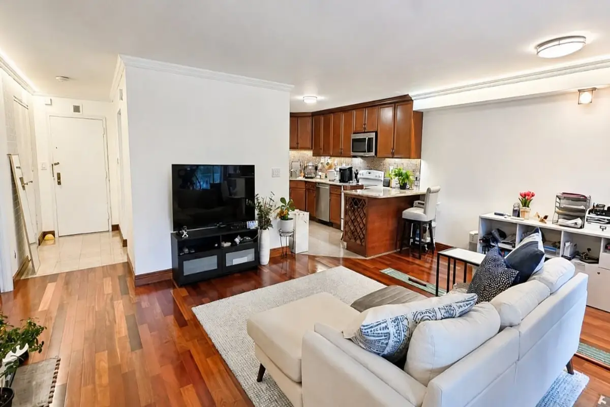 1055 River Road 302, Edgewater, NJ 07020 - #1