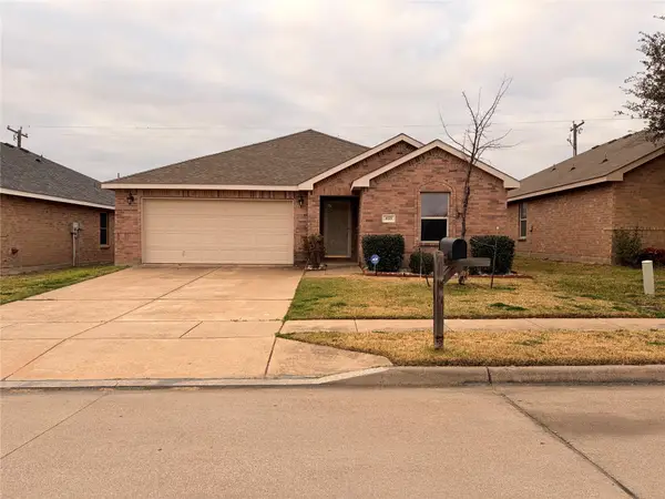 933 Newberry Trail, Fort Worth, TX 76120