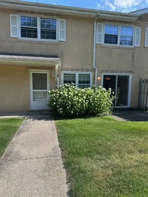 1186 Greenwood Circle, Woodstock, IL 60098 - #1