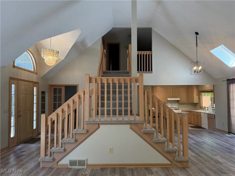 19816 Stoughton Drive, Strongsville, OH 44149 - Image #3