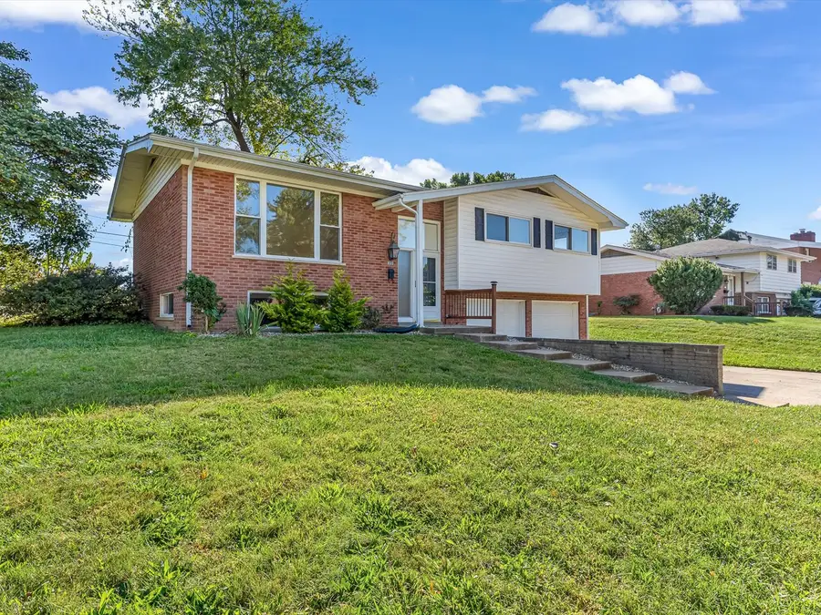 10 President Way, Belleville, IL 62226 - #3