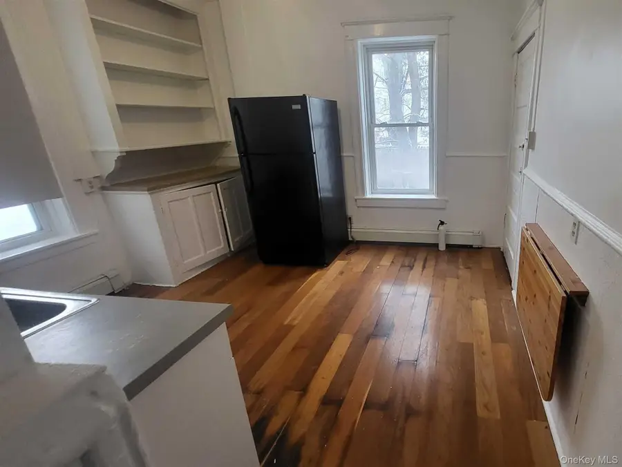 108 Winnikee Avenue unit: 2, Poughkeepsie, NY 12601 - #2