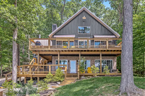 9421 E Dogwood Drive, Rockville, IN 47872