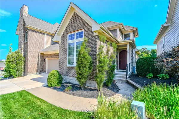 238 Pointe Oakwood Way, Oakwood, OH 45409