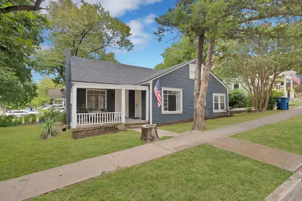 124 E 6th Street, Dallas, TX 75203