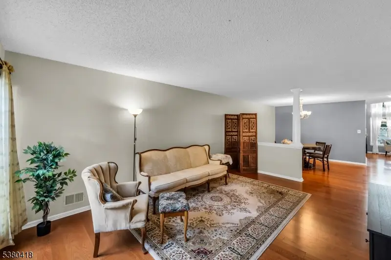 46 Heritage Court, Towaco, NJ 07082 - Image #3