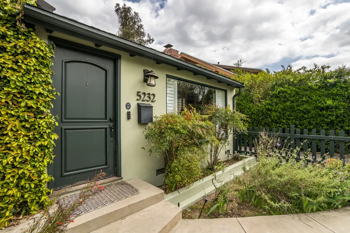 5232 Irvine Avenue, North Hollywood, CA 91601 - Image #1