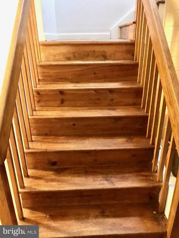 1134 Schmidt Lane, North Brunswick, NJ 08902