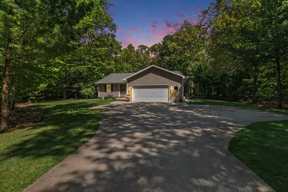 6544 W Forest Edge Drive, Ludington, MI 49431 - #1