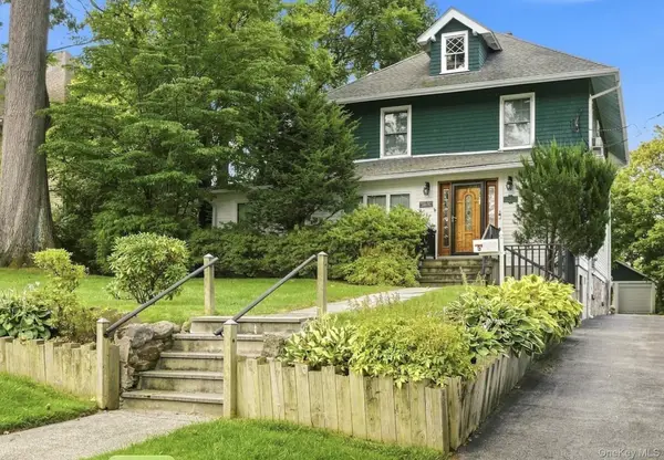 5 Woodland Place, White Plains, NY 10606