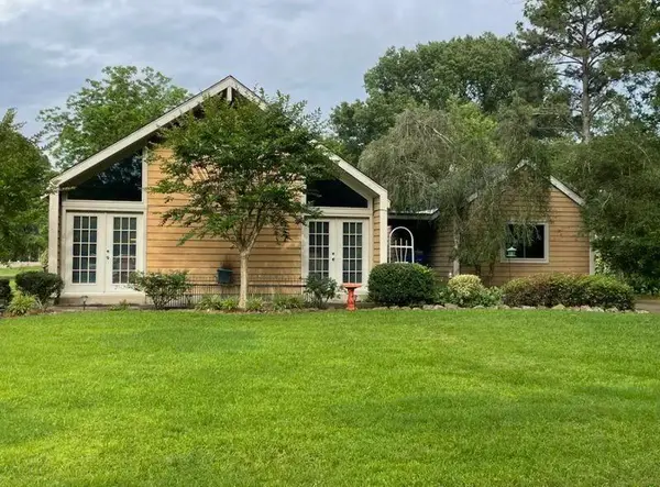 214 Shady Oaks Drive, Aberdeen, MS 39730