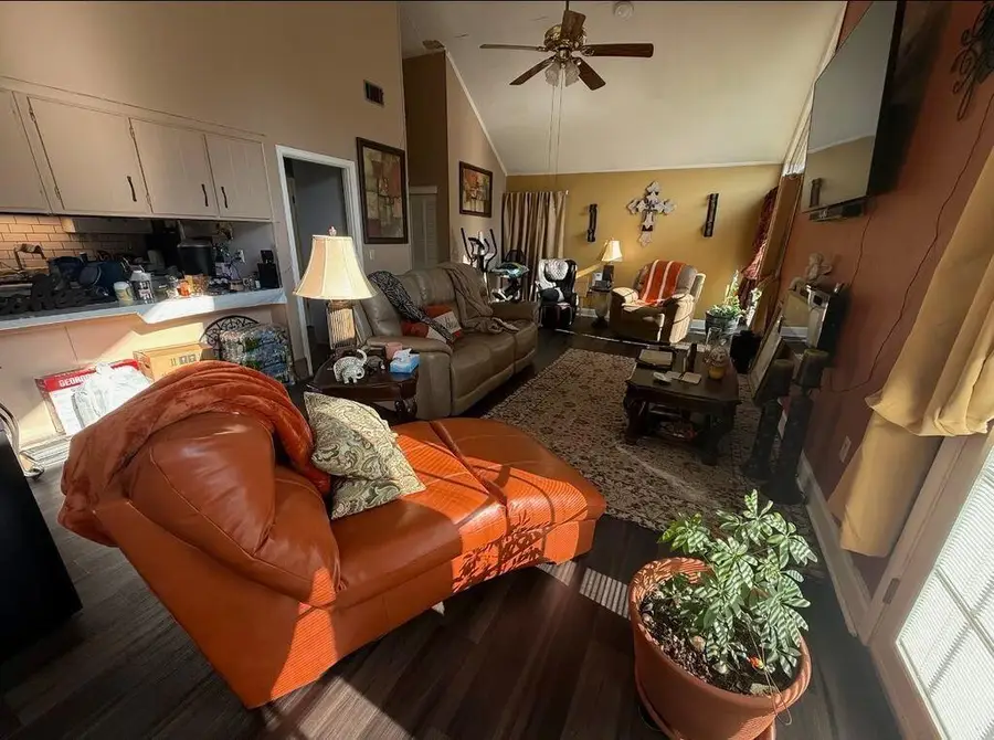 214 Shady Oaks Drive, Aberdeen, MS 39730 - Image #2