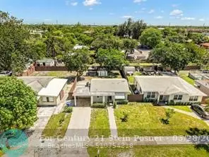 530 NE 35th St, Pompano Beach, FL 33064