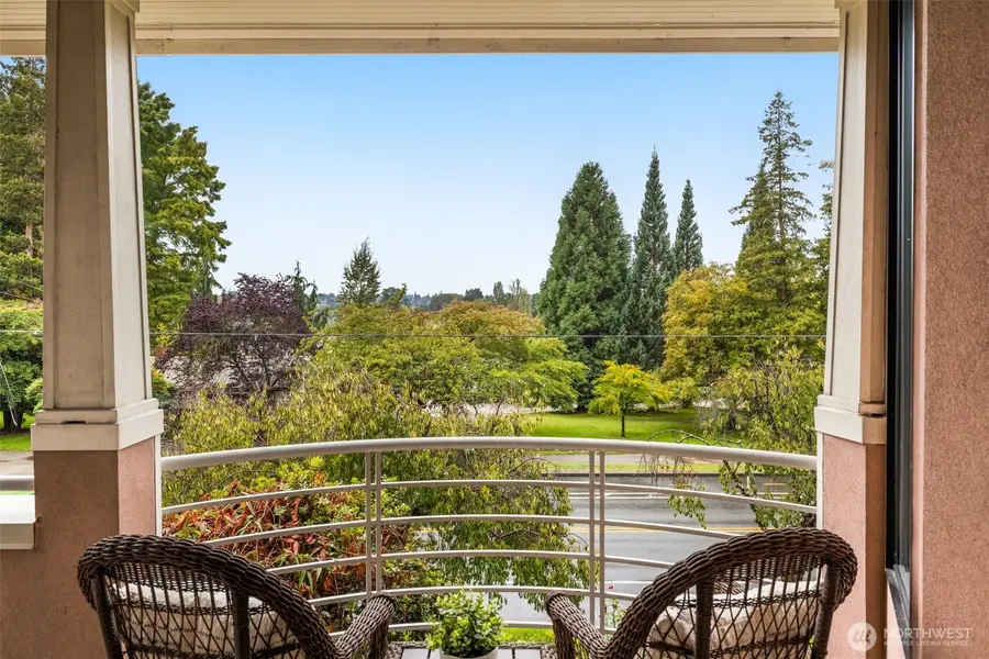 7700 E Green Lake Drive N #D13, Seattle, WA 98103 - #2