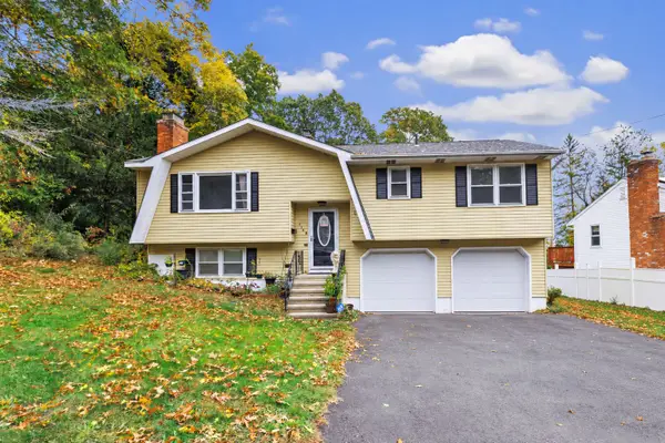818 Bunker Hill Avenue, Waterbury, CT 06708
