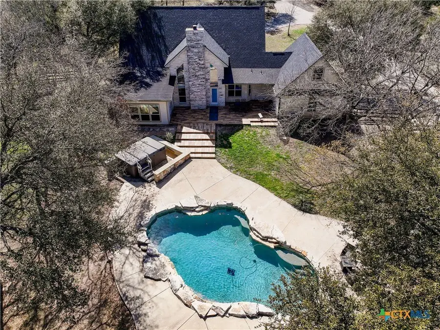 1060 Great Oaks Dr, Salado, TX 76571 - #2
