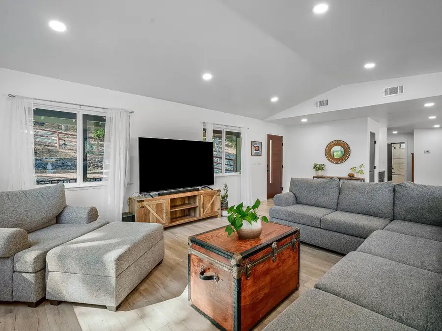 4231 Idle Creek Drive, Shingle Springs, CA 95682 - Image #3