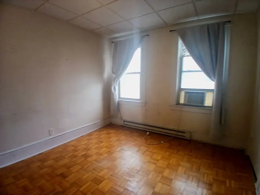 16 Lincoln St. #2, Boston, MA 02135 - #3