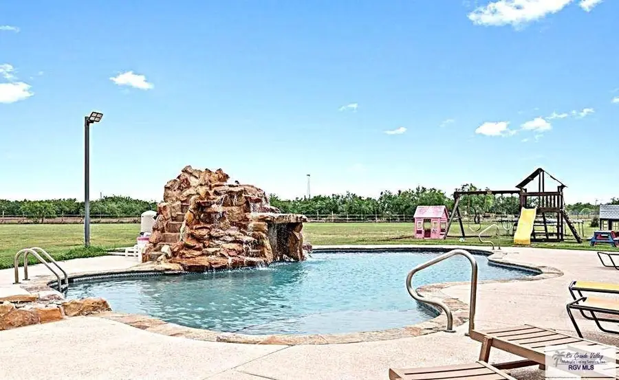 450 Bobcat, San Benito, TX 78566 - #3