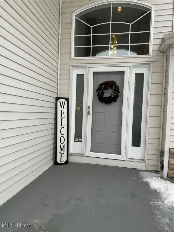 325 Burwick Road, Highland Heights, OH 44143