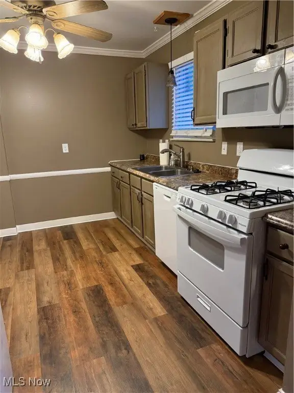 195 Surrey Lane, Canfield, OH 44406 - #2