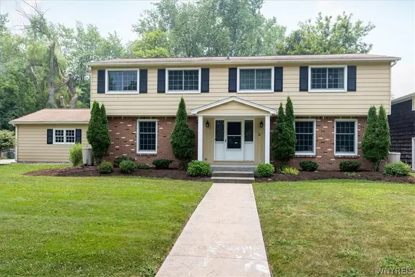 181 Halwill Aka 40 Parkledge Drive, Buffalo, NY 14226