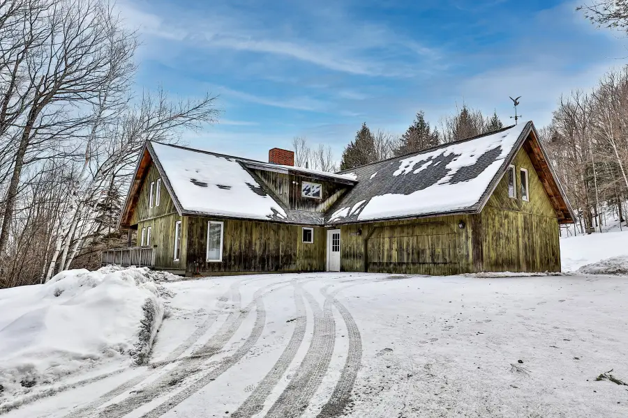 320 Pennell Road, Cavendish, VT 05142 - Image #2