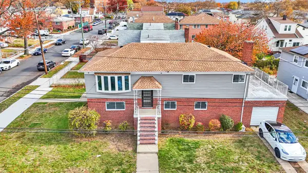 137-05 159 Street, Jamaica, NY 11434