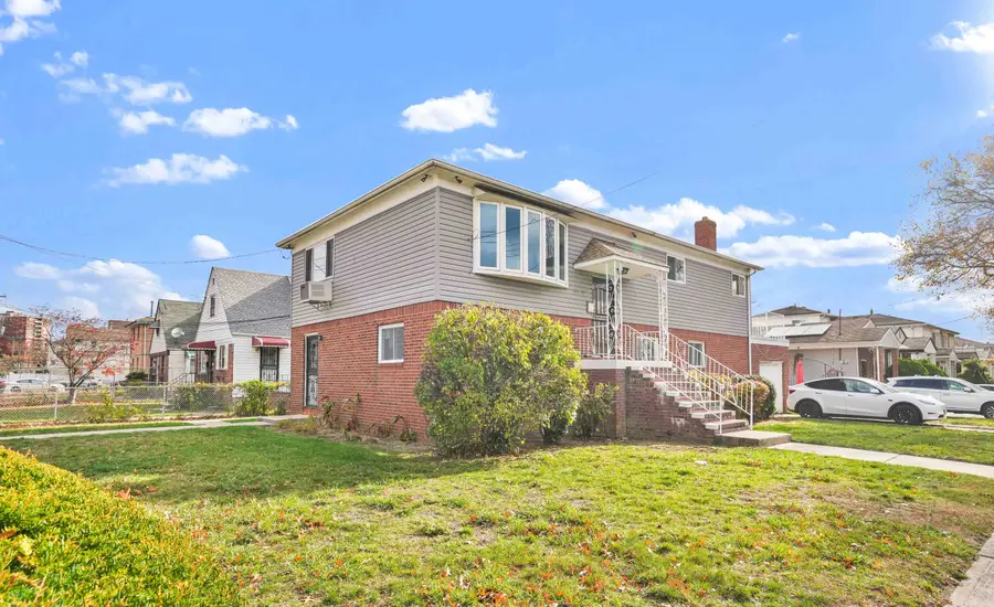 137-05 159 Street, Jamaica, NY 11434 - Image #3