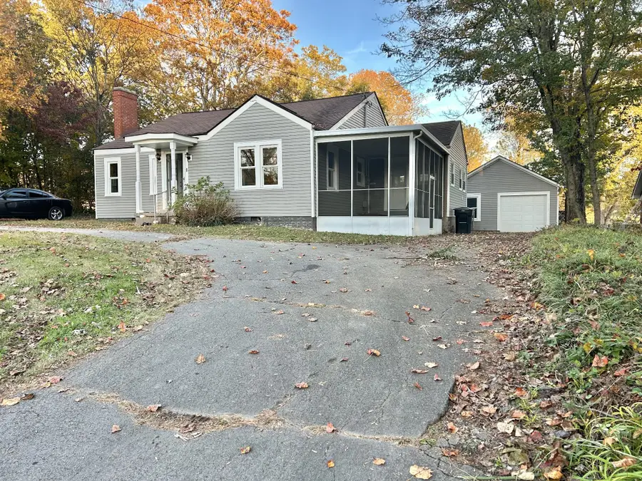 709 Westside Dr, Tullahoma, TN 37388 - Image #3