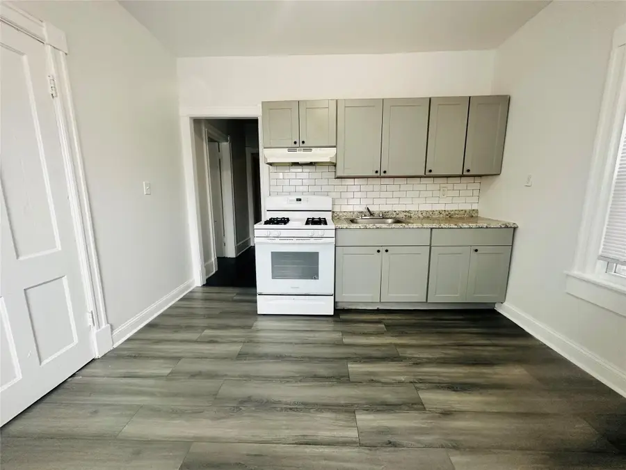 80 N Hamilton St #1, Poughkeepsie, NY 12601 - #2